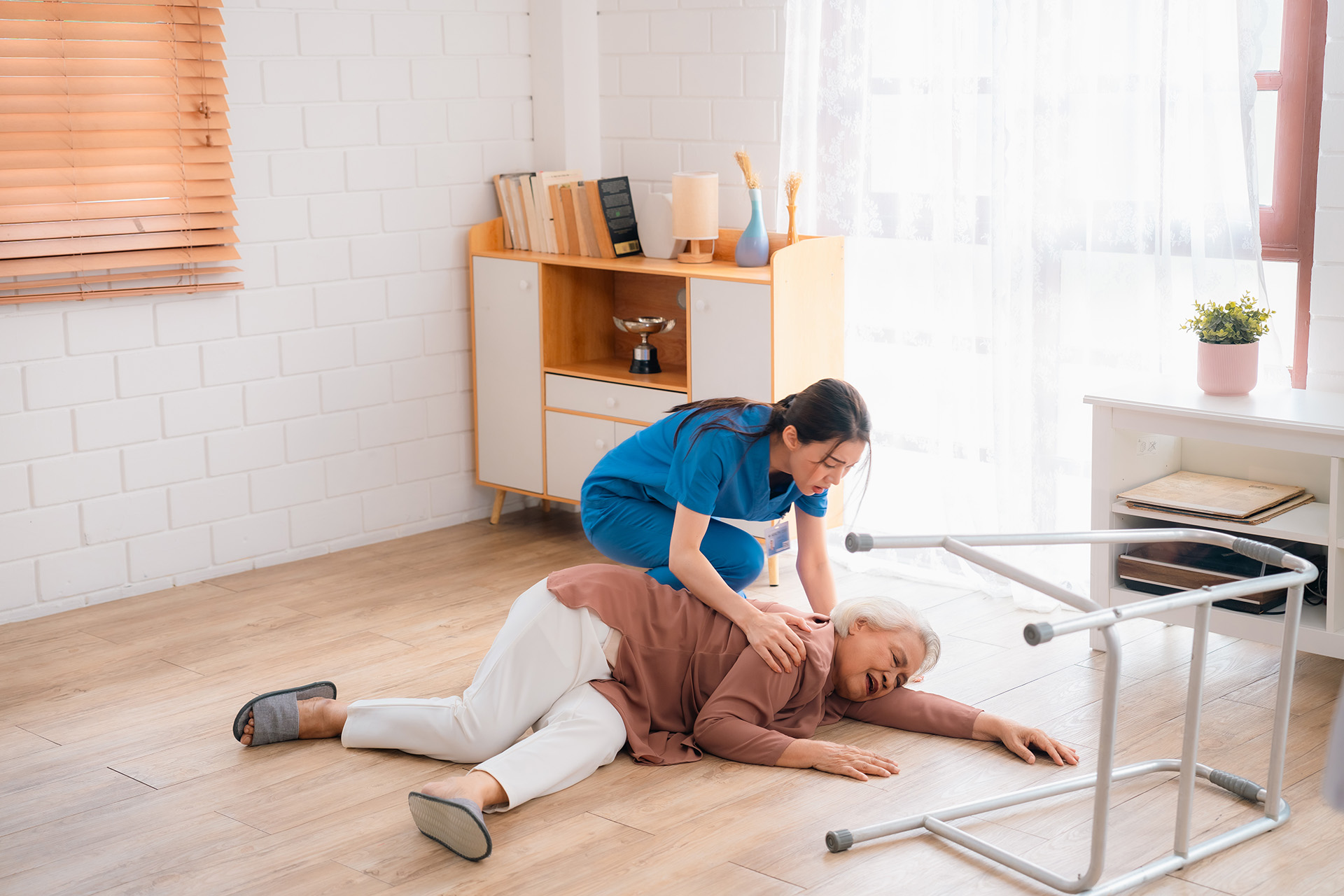 ABCDE-Schema bei Stürzen in Pflegeheimen