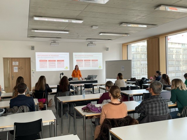 Heds-fr_ra24_alumni HEdS-FR — Rapport d'activité 2024