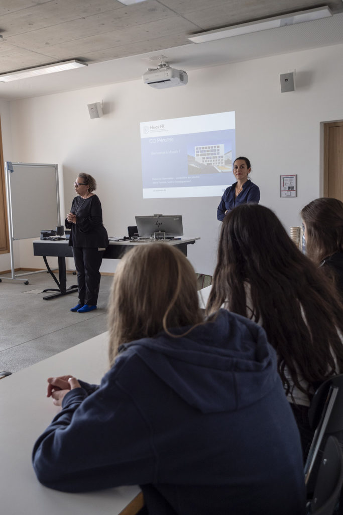 Heds-fr_ra24_visite-co_c-aurelie-ayer_2 HEdS-FR — Rapport d'activité 2024